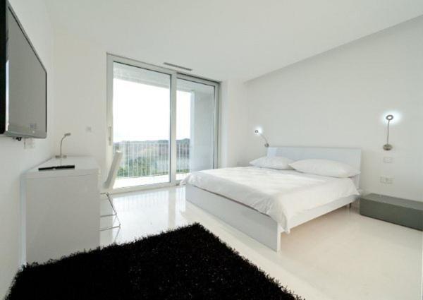 House Iaquin Hotel Доброво Стая снимка