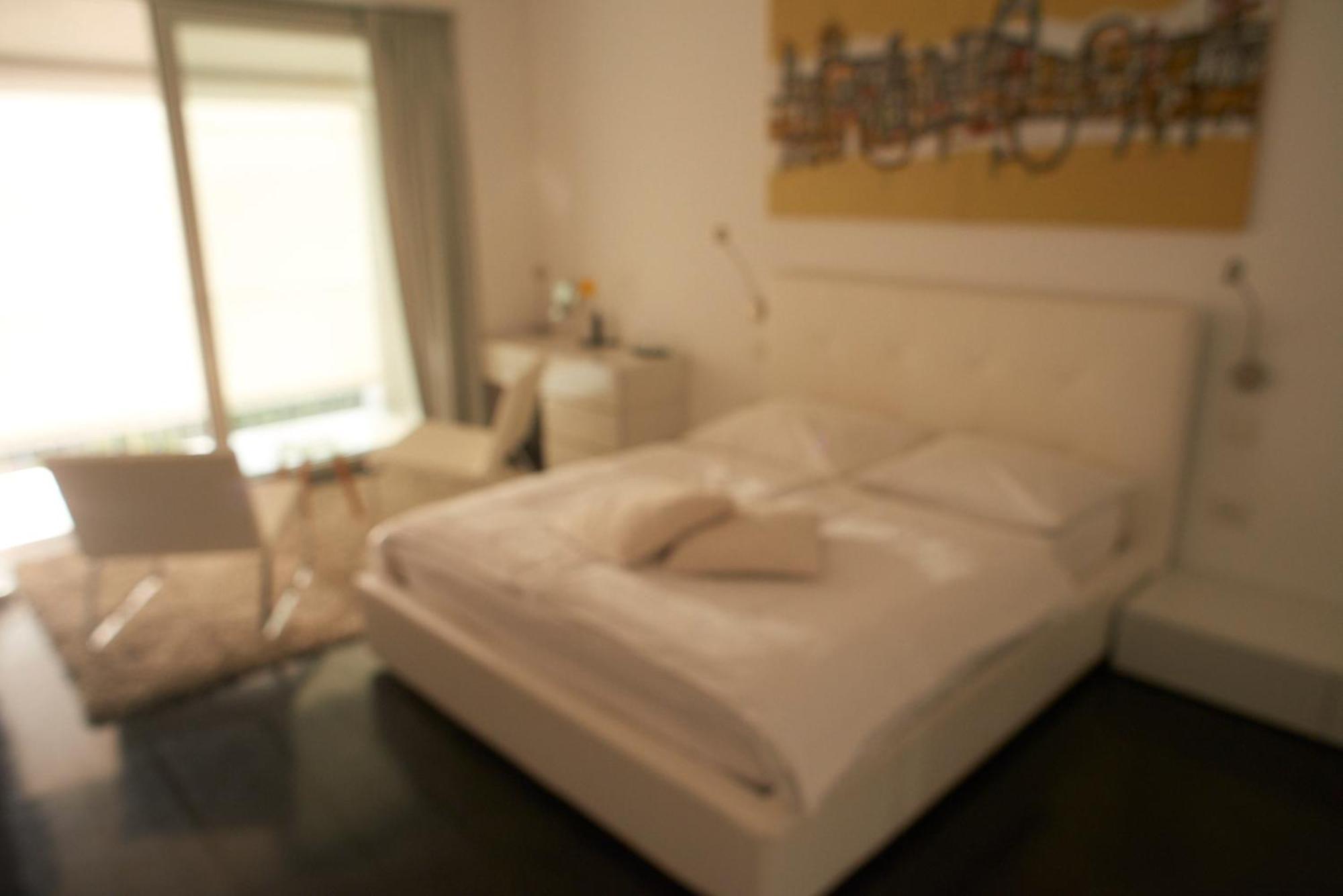 House Iaquin Hotel Доброво Екстериор снимка